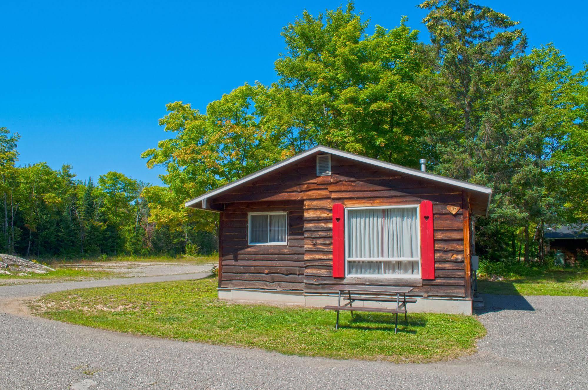 Glenview Cottages Су-Сент-Марі Екстер'єр фото